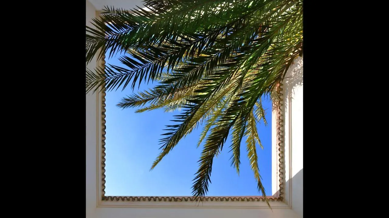 Riad Et Douiria Douceur, Le Charme Marocain, Piscine En Rooftop Marrakesh